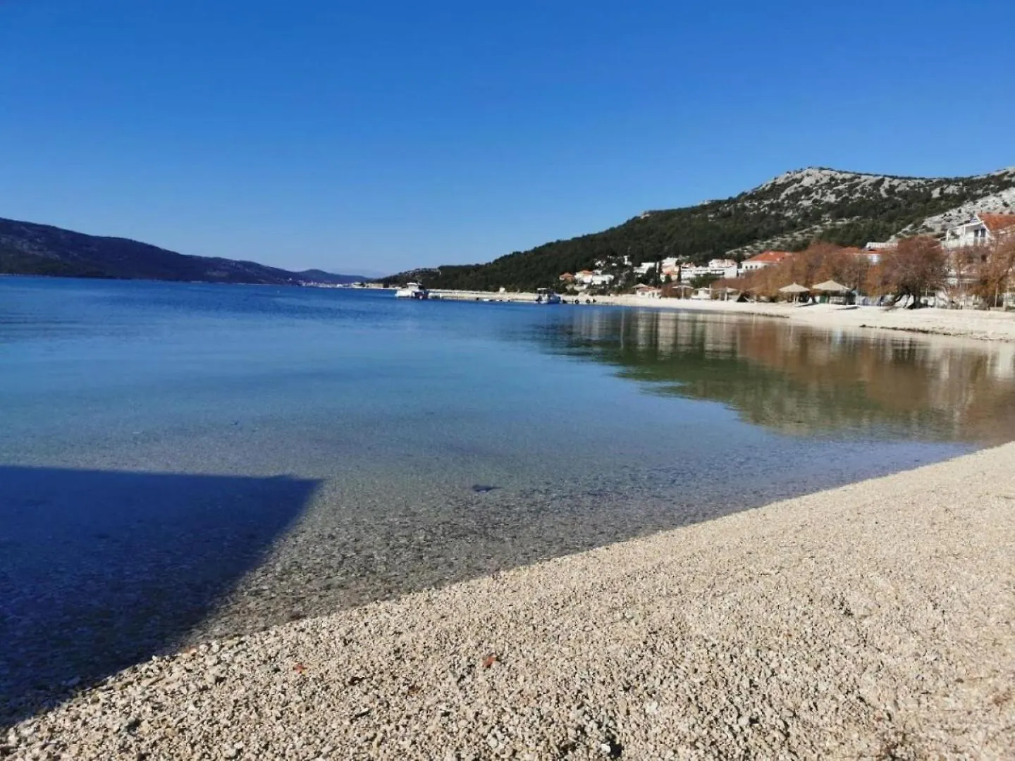 Apartment Katy - 150M From The Sea Seget Vranjica